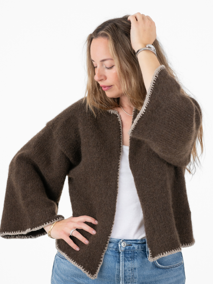 Hearth Cardigan and Scarf – Clinton Hill Cashmere Company
